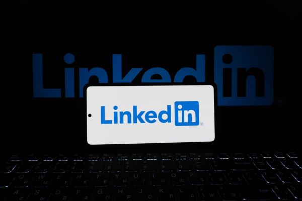 Pourquoi les entrepreneurs LinkedIn désertent la plateforme ?